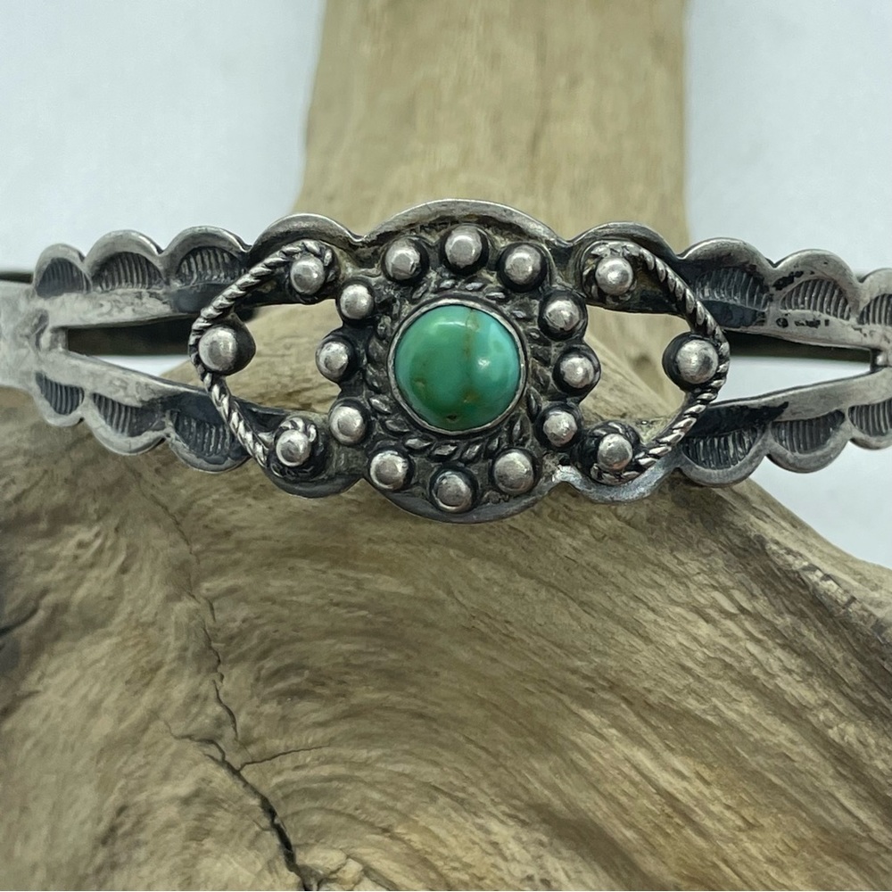 Vintage Navajo Sterling Turquoise Bracelet